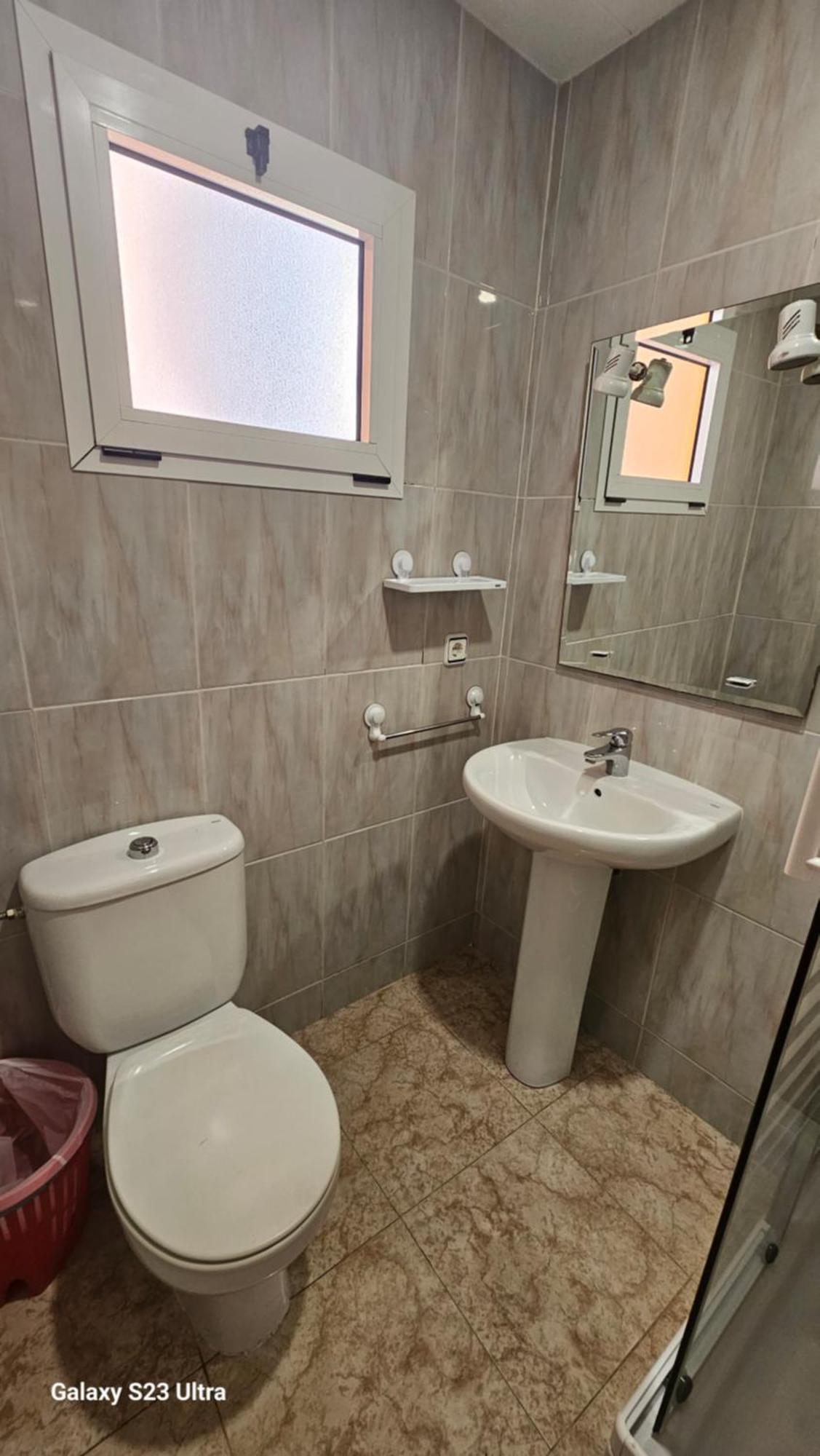 Hostal Sol Celeste Lloret de Mar Bagian luar foto